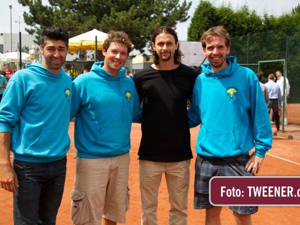 R2S Tennisakakademy mit Neven